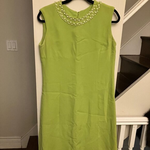 Amazing Chartreuse Cocktail Dress with Pearl Trim - Picture 2 of 9